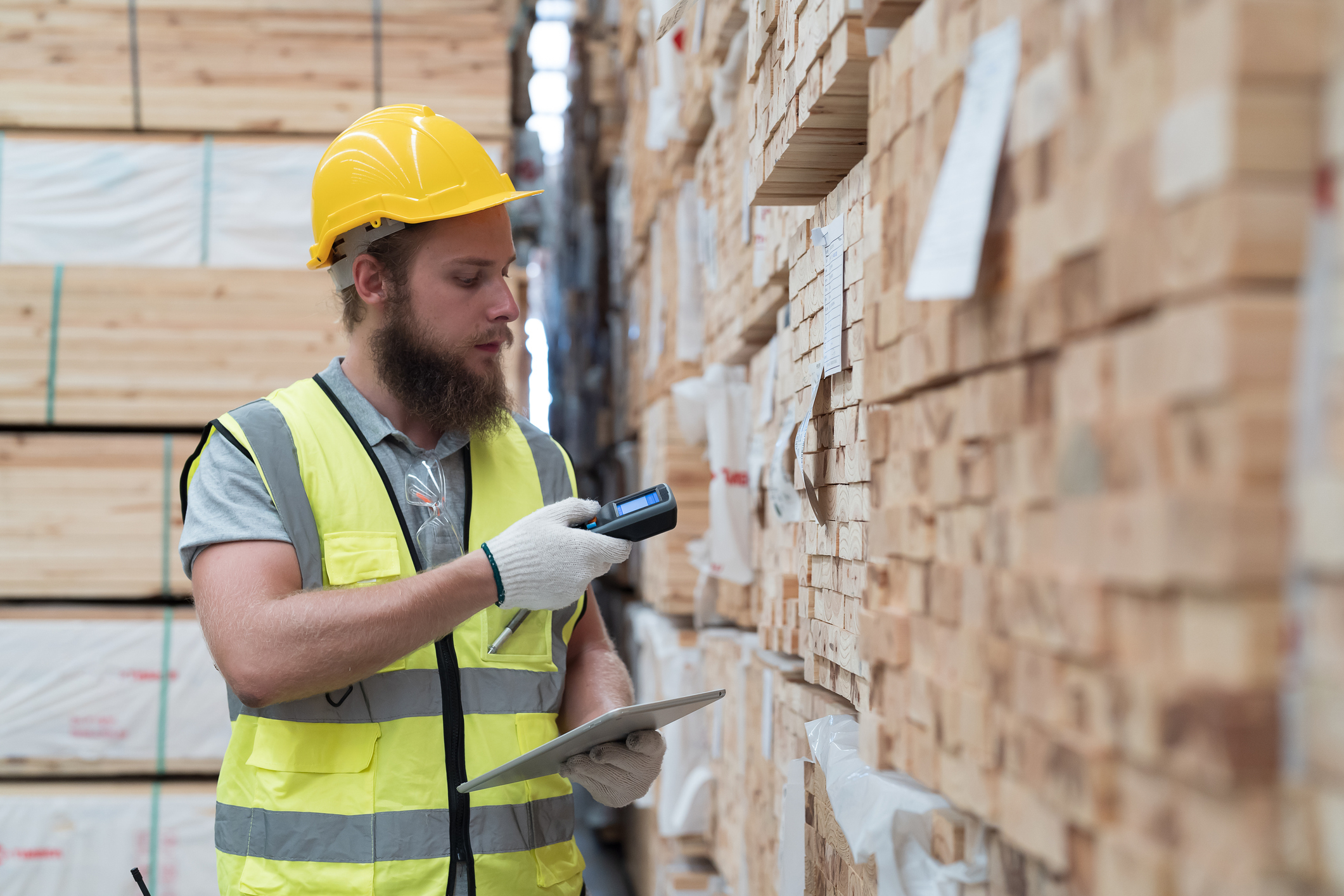 Como manter a organização no canteiro de obras com o acesso a documentos via QR Code