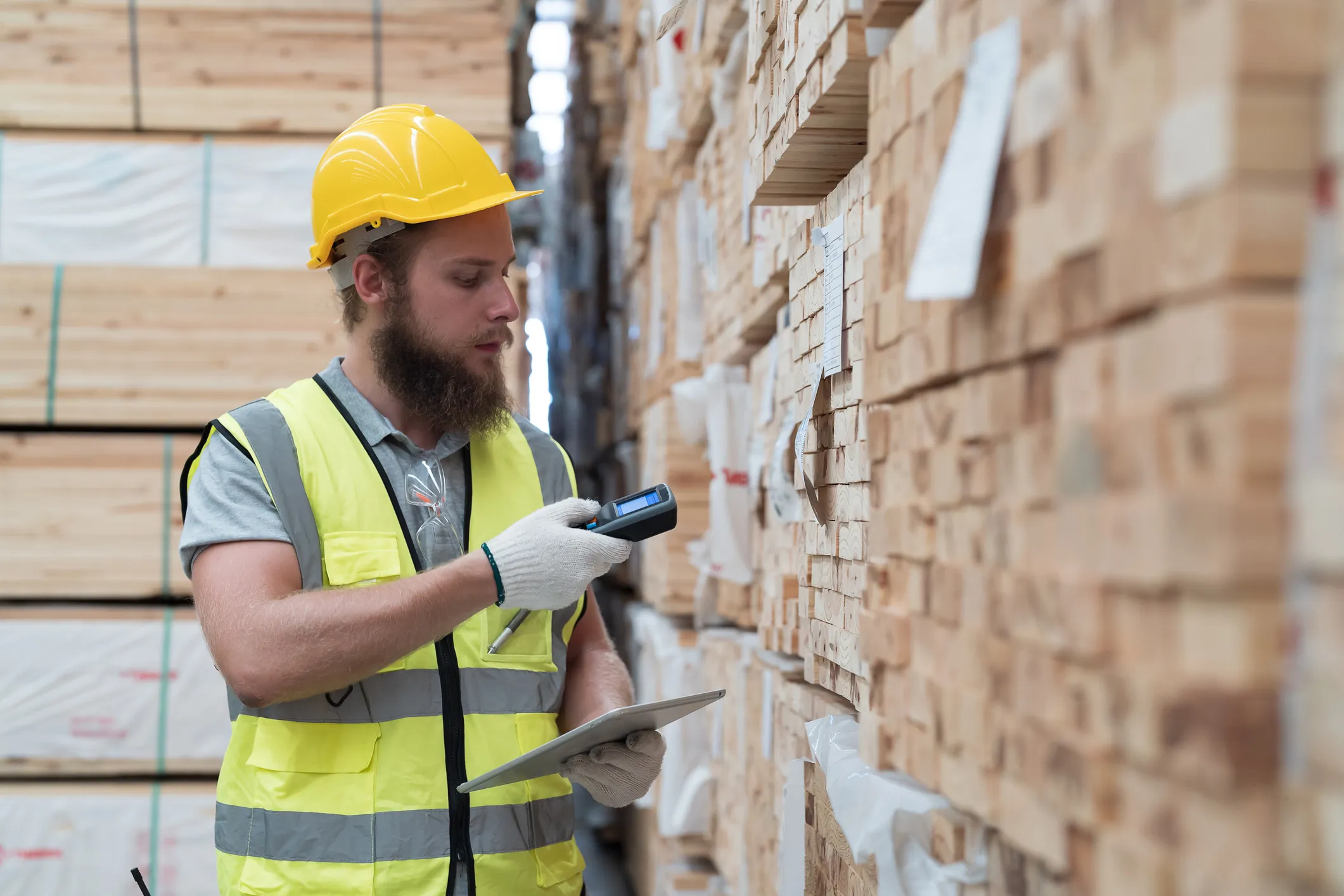 Como manter a organização no canteiro de obras com o acesso a documentos via QR Code